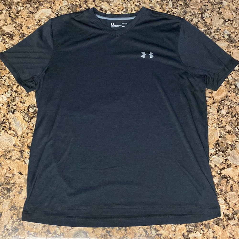 Deep navy blue loose under armour shirt